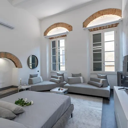 Explore Florence, Your Unforgettable At Via Giraldi House Florence
