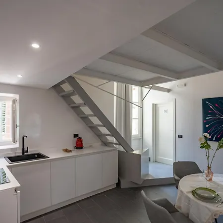 Explore Florence, Your Unforgettable *